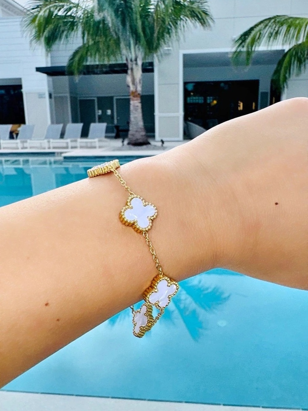 Gold-Plated White Mother of Pearl Clover Link Bracelet